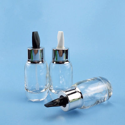 Skin Care Serum Cream Bottles 15ml 30ml 50ml Clear Green Glass Designs with Stirring Stick Customizable
