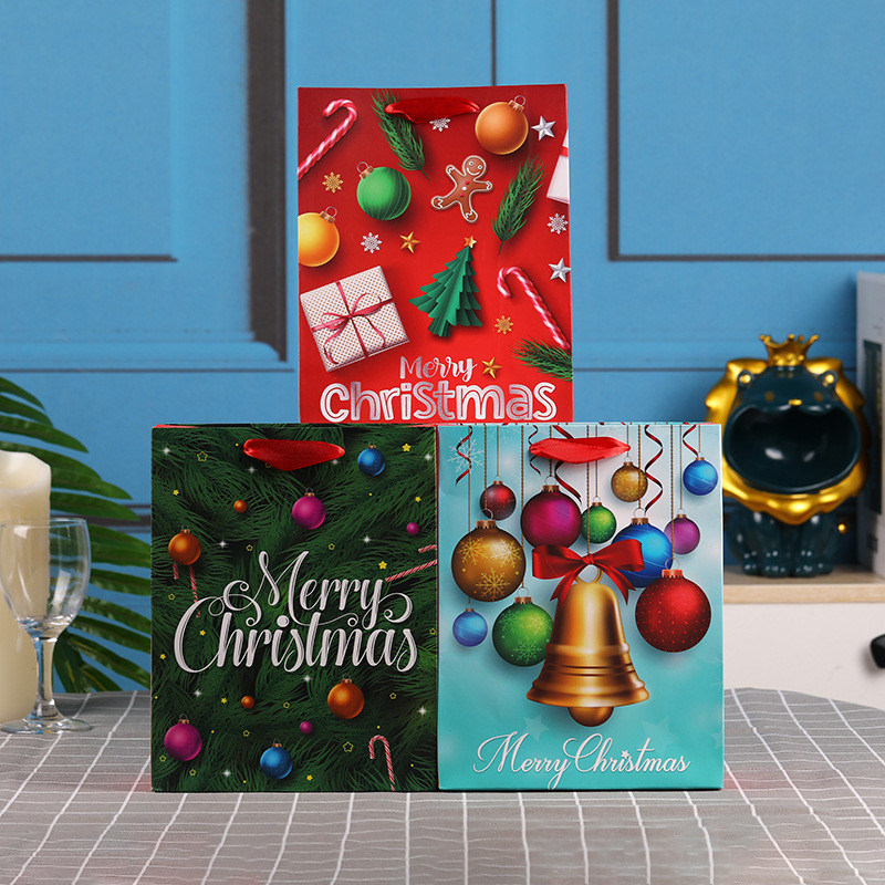 Christmas Paper Bag Santa Claus Paper Carrier Bags With Silk Handle