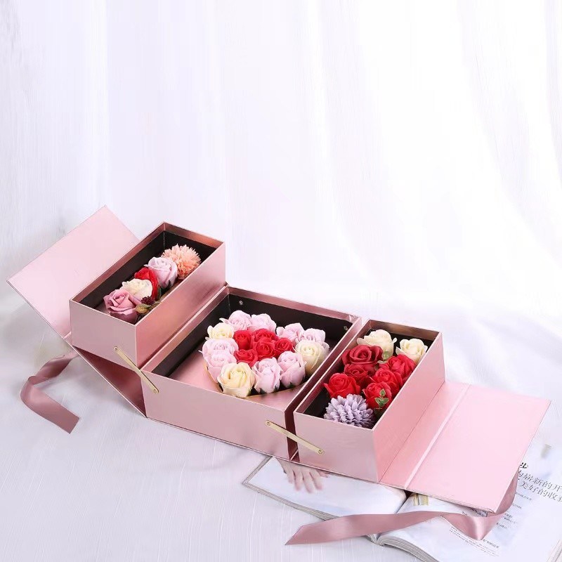 Fold Pink Bouquet Innovative Biodegradable Packaging Matte Lamination With Ribbon